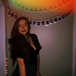 Meet your Posher, Brooke